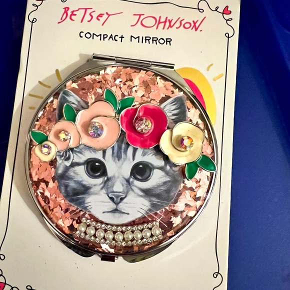 Betsey Johnson Accessories - BETSY JOHNSON EMBELLISHED COMPACT MIRROR
